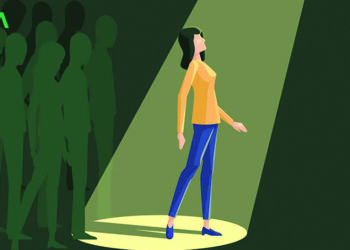 Bao lâu thì nhân viên lên cấp bậc mới?