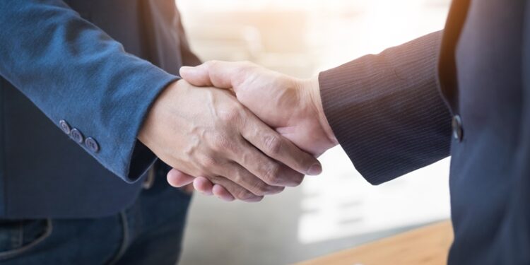 Kỹ năng giao tiếp là gì? Đặc điểm và vai trò