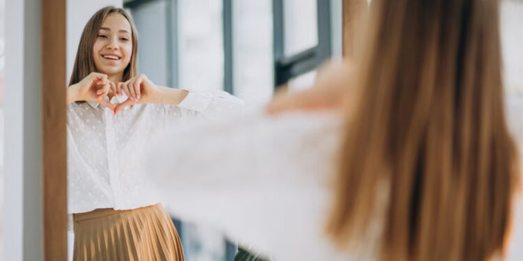 Giá trị bản thân là gì? Cách nâng cao giá trị bản thân