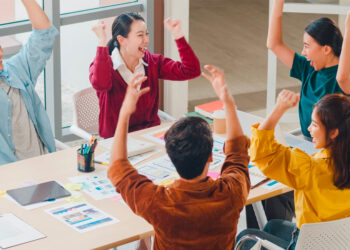 Năng lực lãnh đạo là gì? Bí kíp nâng cao năng lực