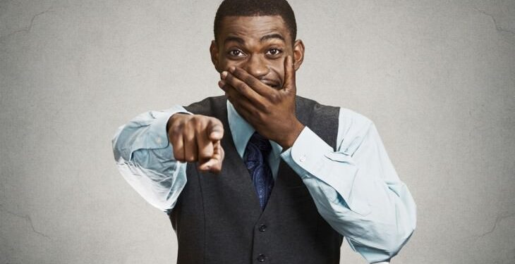 Lý thuyết dối lừa là gì? Cách giao tiếp hiệu quả?