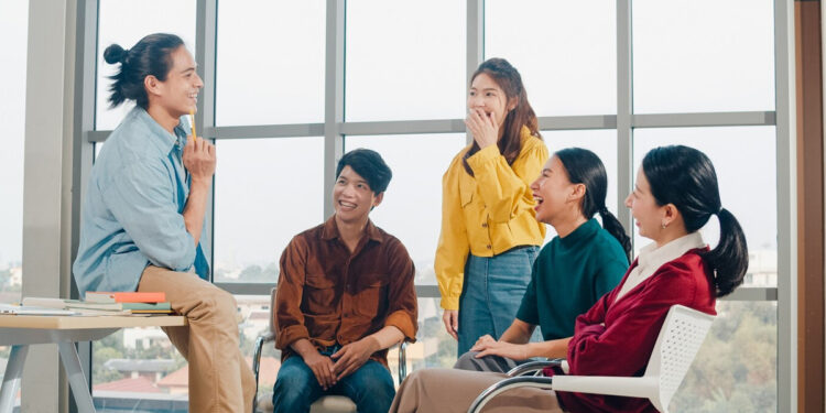 Khó khăn khi quản lý nhân sự tiền lương