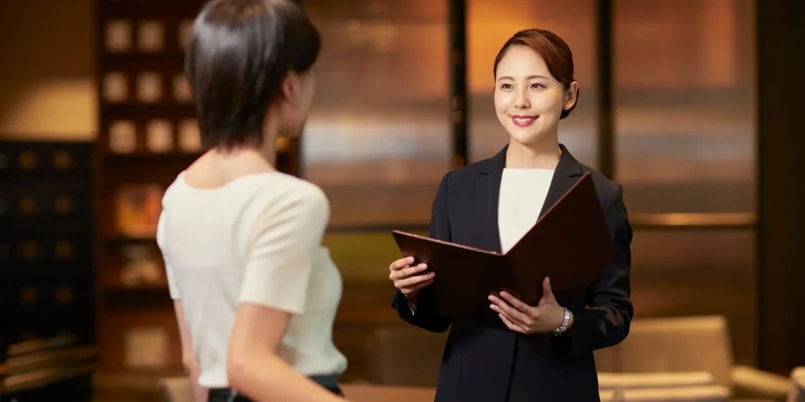 Tâm lý tò mò giúp tăng tỷ lệ chốt sales và thuyết phục khách hàng