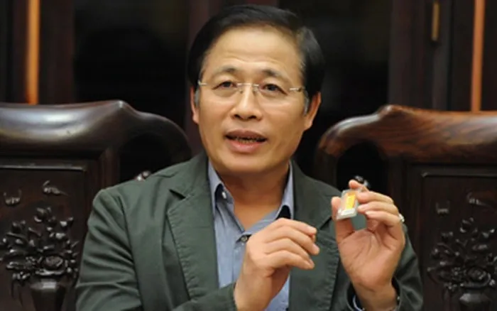 Bảo Tín Minh Châu – một trong những thương hiệu vàng nổi tiếng tại Hà Nội, phát triển từ nền tảng kinh doanh của gia đình Bảo Tín.