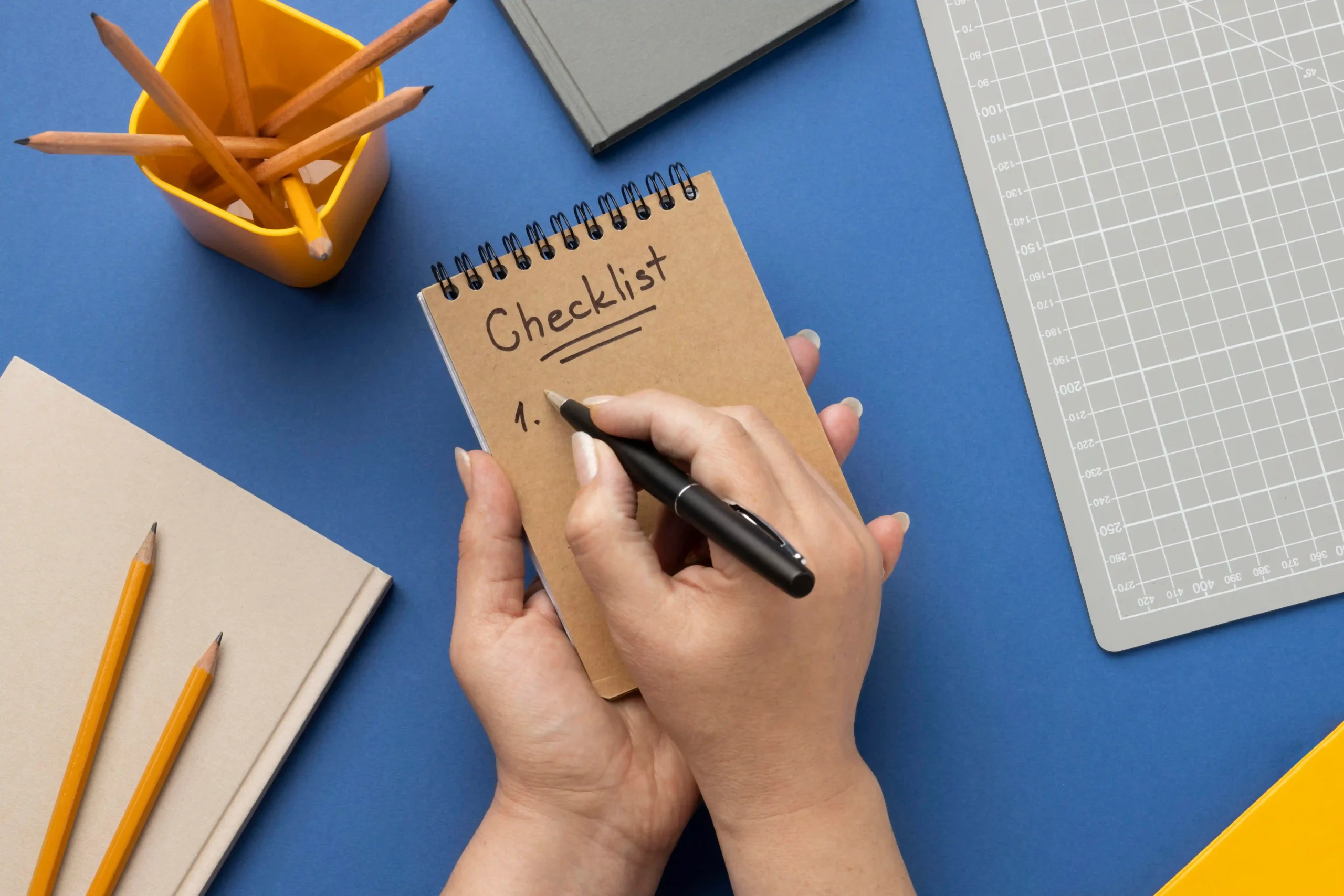 Danh sách mục tiêu viết tay trong sổ theo phương pháp 5/25