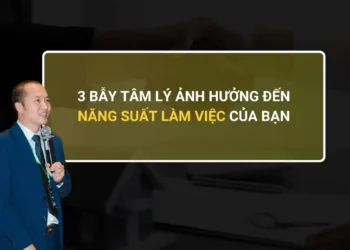 Nhân viên văn phòng căng thẳng trước laptop vì quá tải công việc và mất tập trung