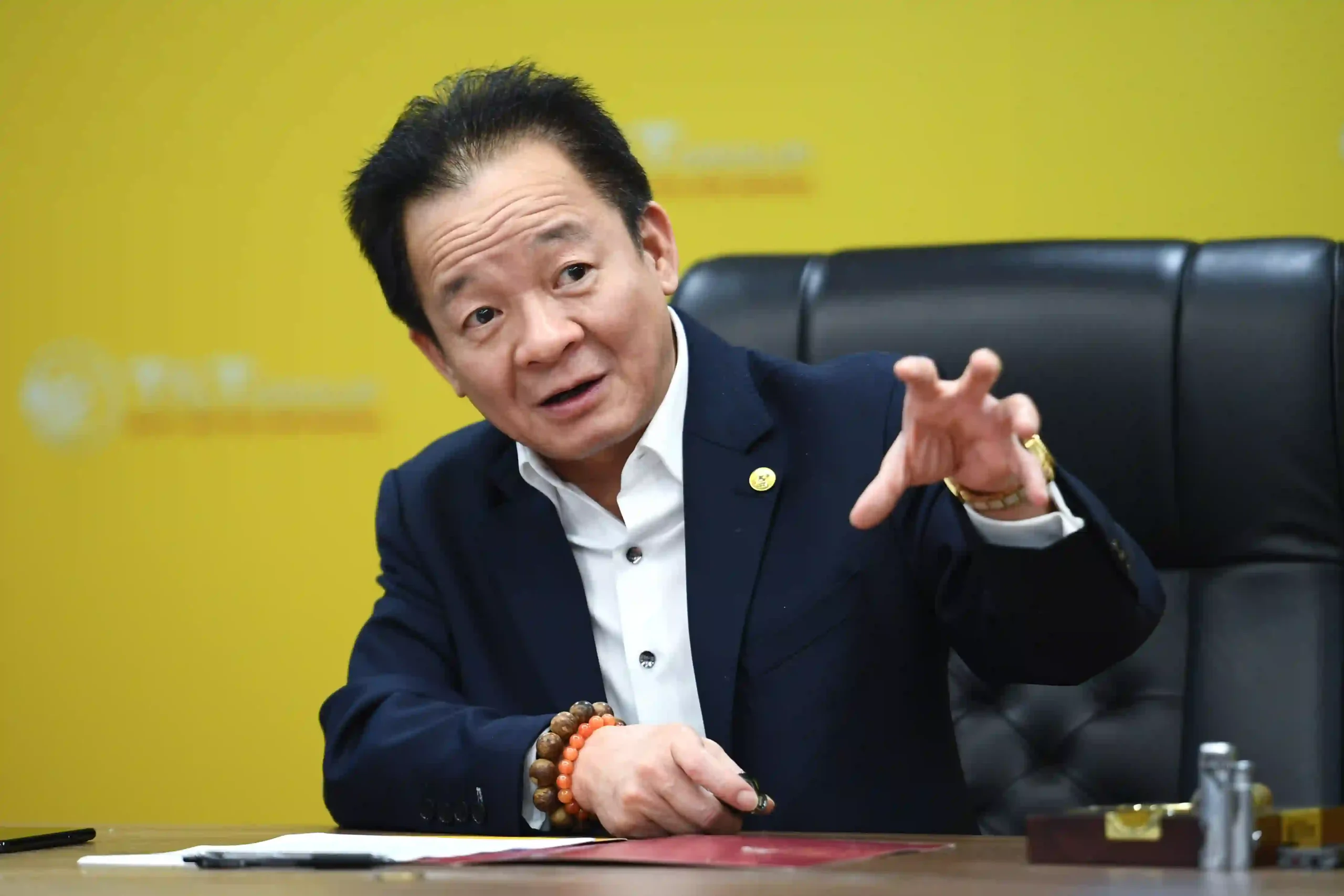 Trước khi xây dựng hệ sinh thái nghìn tỷ, Bầu Hiển từng khởi nghiệp với nguồn vốn rất hạn chế và sống nhờ chữ “uy tín”
